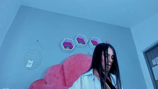 StefanyWilliams  online show from February 2025 02:39:01 AM