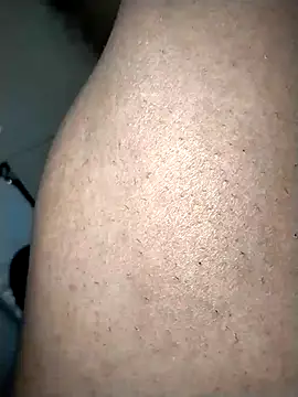 rohitlov150 online show from November 2025 01:00:02 PM