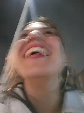 Sweel Leyva18 online show from February 2025 11:53:01 PM