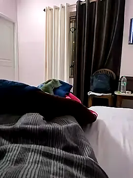 Snapshot of Sid4Sex chatting on December 2024 05:32:01 PM Sid4Sex online show from December 2024 05:32:01 PM