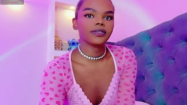 CamiEstrada online show from October 2025 08:20:02 PM