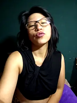 Giviper1 online show from December 2024 06:09:01 AM