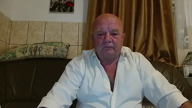 fullballs6 online show from September 2025 12:36:02 AM