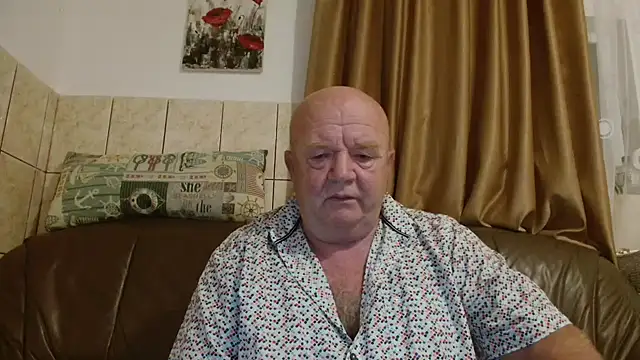 fullballs6 online show from October 2025 01:47:02 AM