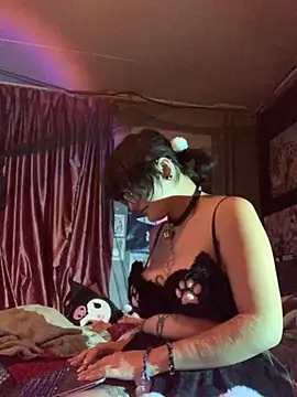 space g1rl online show from November 2025 06:31:01 PM