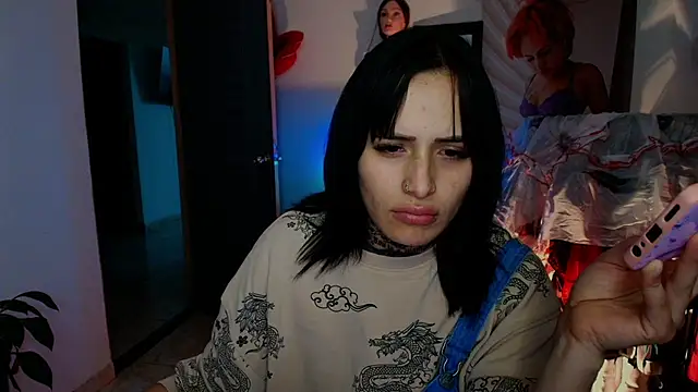 TinnaDawsom online show from February 2026 12:53:01 AM