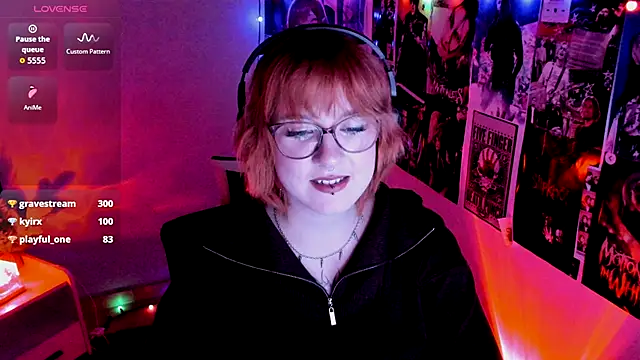 Rudy 02 online show from September 2025 09:42:02 AM