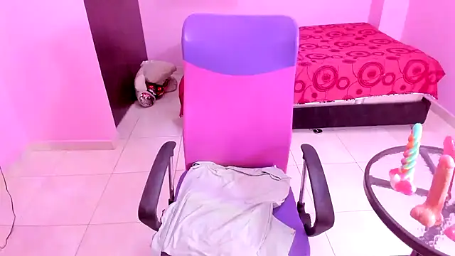 Snapshot of mommy_whore_slut chatting on November 2025 07:16:02 PM mommy whore slut online show from November 2025 07:16:02 PM