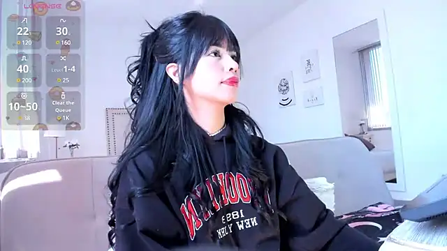 Snapshot of HannaKim chatting on January 2025 05:59:02 PM HannaKim online show from January 2025 05:59:02 PM