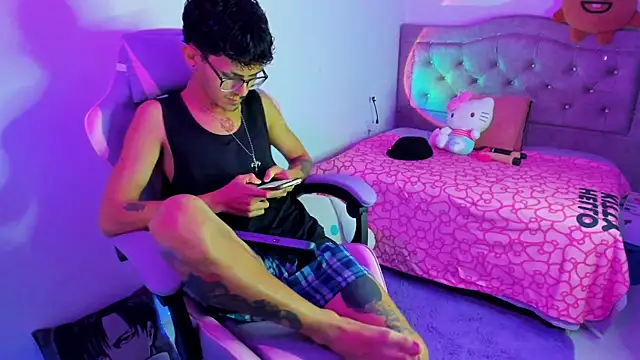 Snapshot of Ocsanis69 chatting on April 2026 04:01:01 AM Ocsanis69 online show from April 2026 04:01:01 AM