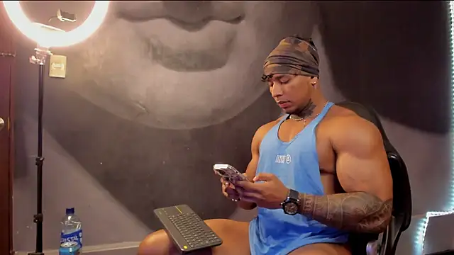 bradley smith online show from February 2025 11:33:01 AM