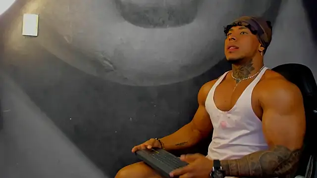 bradley smith online show from March 2025 09:40:02 PM