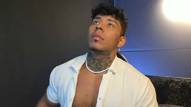 bradley smith online show from October 2025 06:08:01 AM