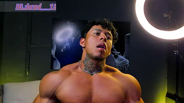 bradley smith online show from February 2026 01:42:01 AM