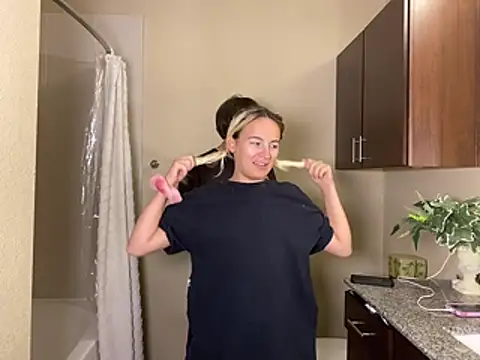 Snapshot of girlfriendmissy chatting on March 2026 07:50:01 PM girlfriendmissy online show from March 2026 07:50:01 PM