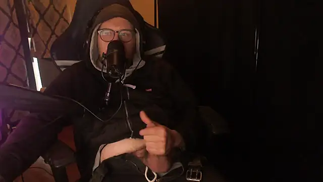 Snapshot of chicostick413 chatting on March 2026 04:46:02 PM chicostick413 online show from March 2026 04:46:02 PM