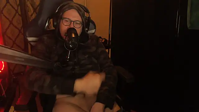 Snapshot of chicostick413 chatting on March 2026 12:38:01 AM chicostick413 online show from March 2026 12:38:01 AM