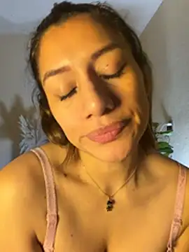 Snapshot of Bckystonee chatting on March 2026 08:26:33 AM Bckystonee online show from March 2026 08:26:33 AM