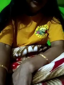 Snapshot of SAXYTannuja chatting on November 2025 03:01:02 AM SAXYTannuja online show from November 2025 03:01:02 AM