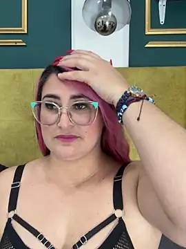 Snapshot of BellaPeers_ chatting on January 2025 05:49:02 PM BellaPeers online show from January 2025 05:49:02 PM