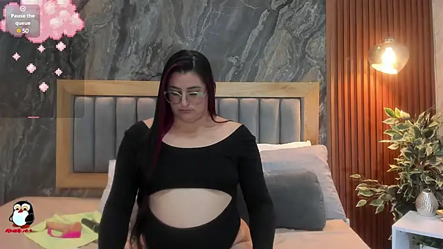 Snapshot of BellaPeers_ chatting on March 2025 02:40:01 PM BellaPeers online show from March 2025 02:40:01 PM