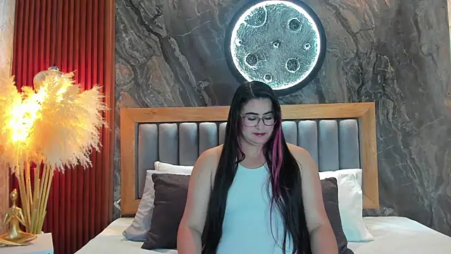 Snapshot of BellaPeers_ chatting on November 2025 12:15:02 PM BellaPeers online show from November 2025 12:15:02 PM