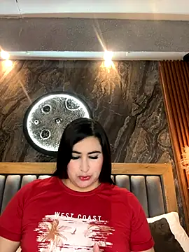 Snapshot of BellaPeers_ chatting on November 2025 11:44:01 AM BellaPeers online show from November 2025 11:44:01 AM