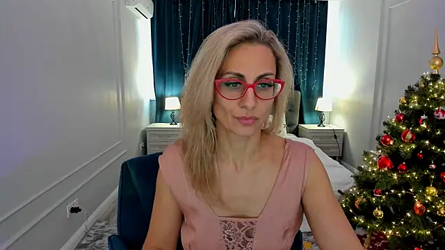 MuseOfStage online show from December 2025 11:37:02 AM