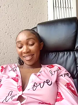 Shria107 online show from March 2025 12:31:02 PM