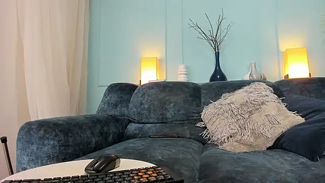 Austin Cardieff online show from February 2025 02:51:02 AM