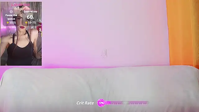 Snapshot of TatiGil chatting on November 2025 12:59:02 PM TatiGil online show from November 2025 12:59:02 PM