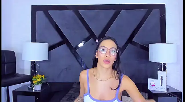 KylieWhite online show from January 2025 12:15:02 PM