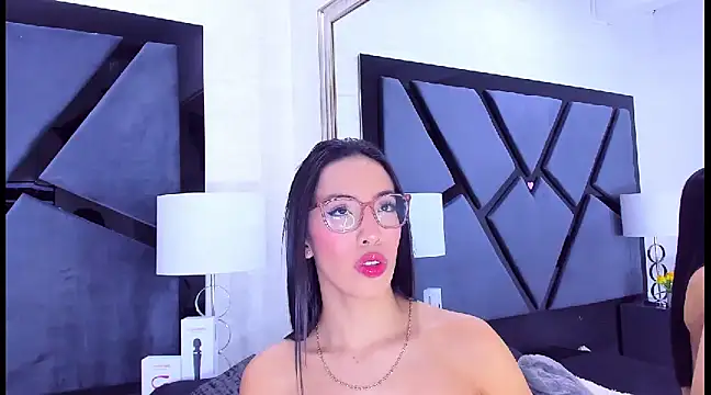 KylieWhite online show from January 2025 05:03:01 AM