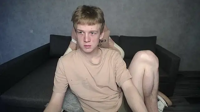 Snapshot of sweetserenity5 chatting on March 2026 12:21:02 PM sweetserenity5 online show from March 2026 12:21:02 PM