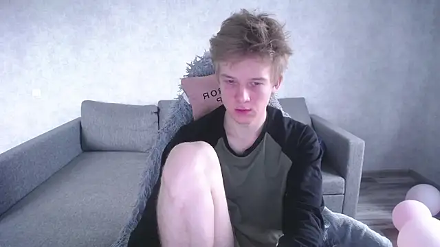 Snapshot of sweetserenity5 chatting on April 2026 05:40:01 AM sweetserenity5 online show from April 2026 05:40:01 AM