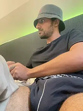 hard macoor12 online show from December 2024 01:44:01 PM