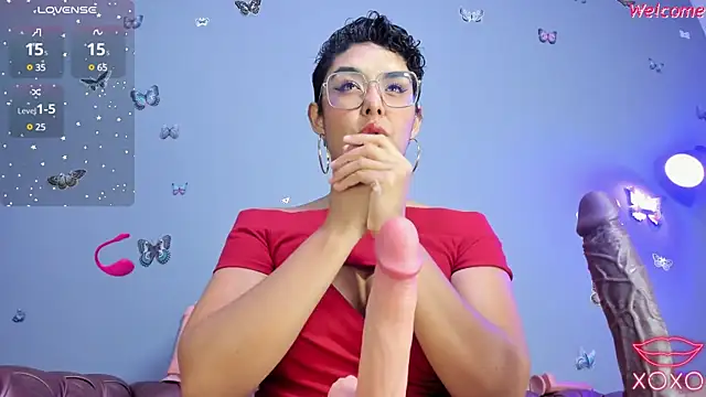 Kaira mosse online show from March 2025 12:30:02 PM