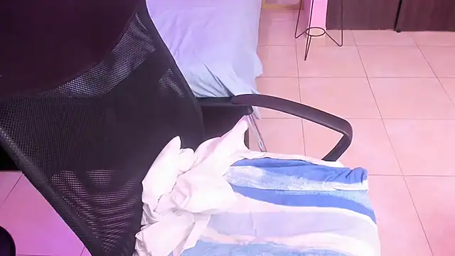 TEE DIRTY SQUIRT online show from September 2025 07:25:02 PM