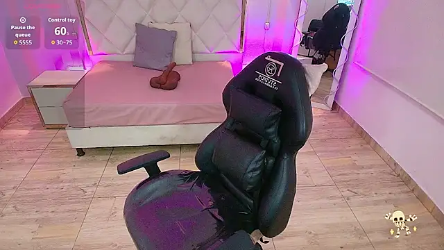 Snapshot of Brendda_tay chatting on November 2025 03:20:02 AM Brendda tay online show from November 2025 03:20:02 AM