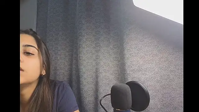 MiaOrtizCam online show from February 2026 01:31:01 AM