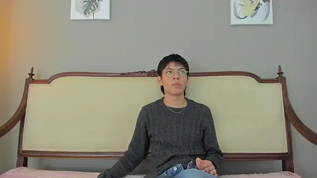 alexandersawyer online show from February 2025 03:59:01 AM