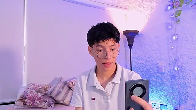 alexandersawyer online show from March 2025 11:58:02 AM