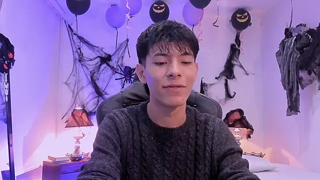 alexandersawyer online show from October 2025 12:17:02 PM