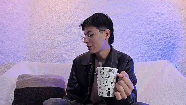 alexandersawyer online show from December 2025 12:33:02 PM