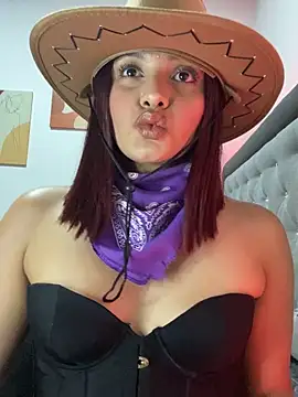 Melanyprada online show from October 2025 03:34:01 AM