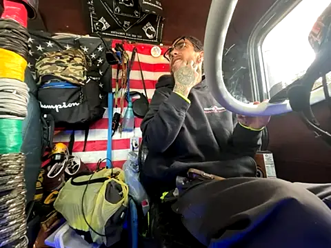 XMeF10 online show from December 2025 01:27:01 PM