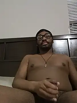 Snapshot of Hotcock100 chatting on July 2026 04:18:01 AM Hotcock100 online show from July 2026 04:18:01 AM