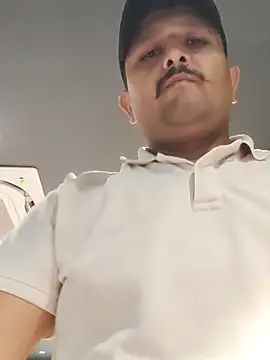 Snapshot of Akhil3290 chatting on March 2025 04:07:02 PM Akhil3290 online show from March 2025 04:07:02 PM