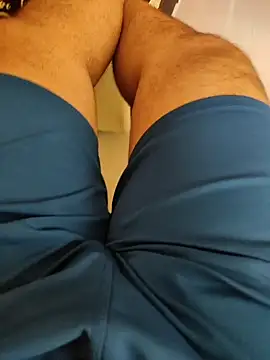 Snapshot of Akhil3290 chatting on October 2025 09:20:01 AM Akhil3290 online show from October 2025 09:20:01 AM