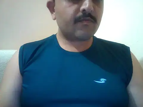 Snapshot of Akhil3290 chatting on April 2026 03:01:01 PM Akhil3290 online show from April 2026 03:01:01 PM